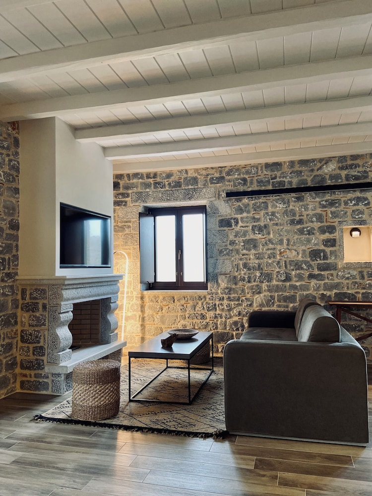 Manifest Guesthouse - Residence