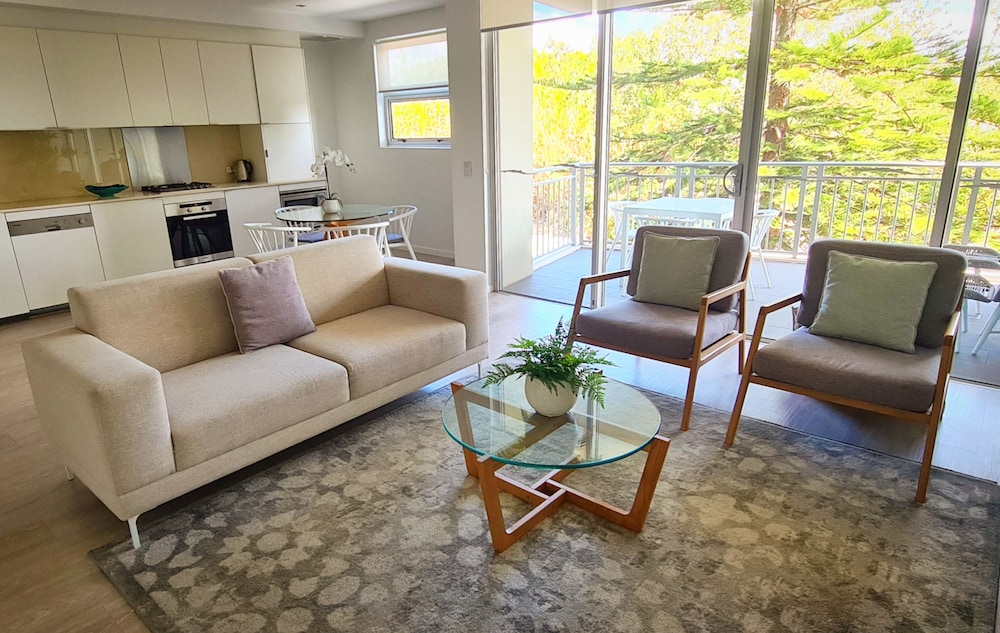 Hinterland View - 2 Bedroom Apartment