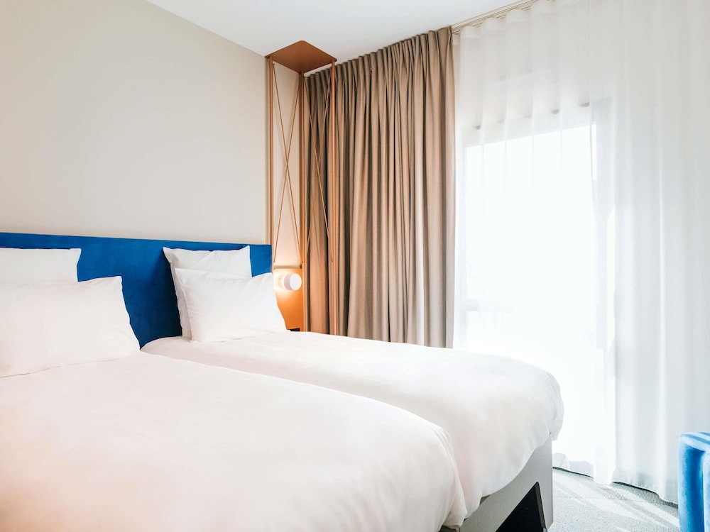 Privilege, Room, 2 Twin Beds - Photo 2