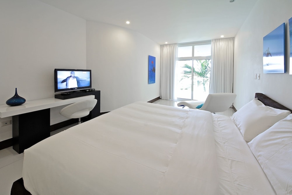 Junior Studio, 1 King Bed, Ocean View