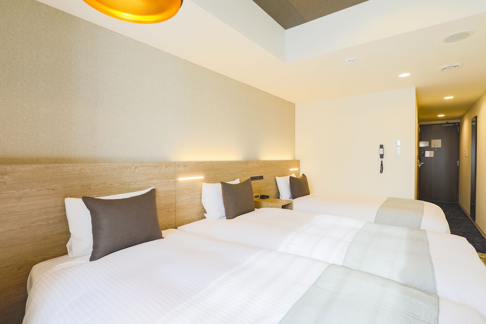 Moderate Twin Room, Non Smoking - Photo 3