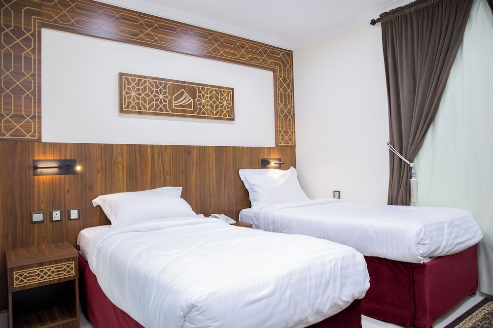 Twin Room - Photo 6