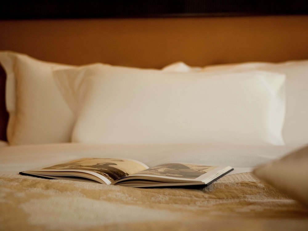 Classic Room, 1 Queen Bed - Photo 3