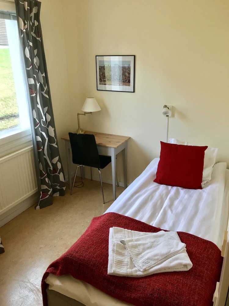 Standard Triple Room, Private Bathroom (Hotellbyggnad) photo 2