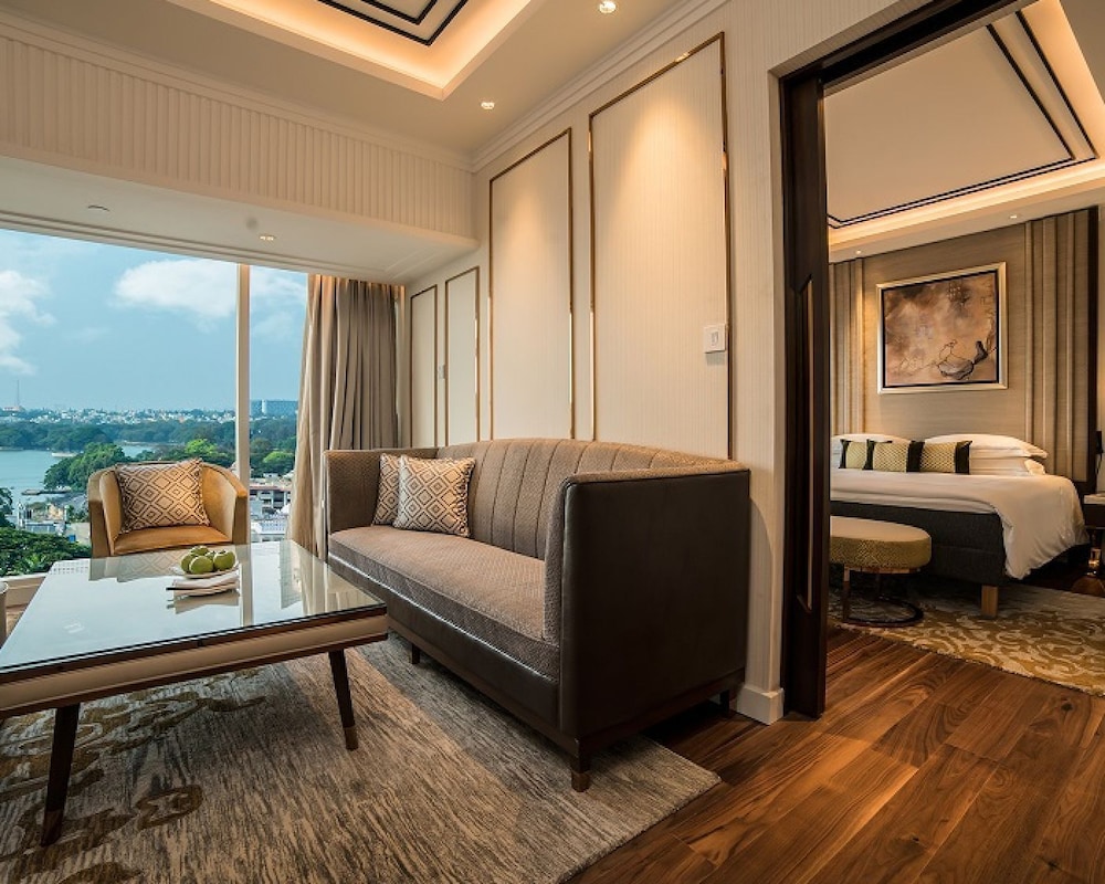 Deluxe Suite - Photo 4