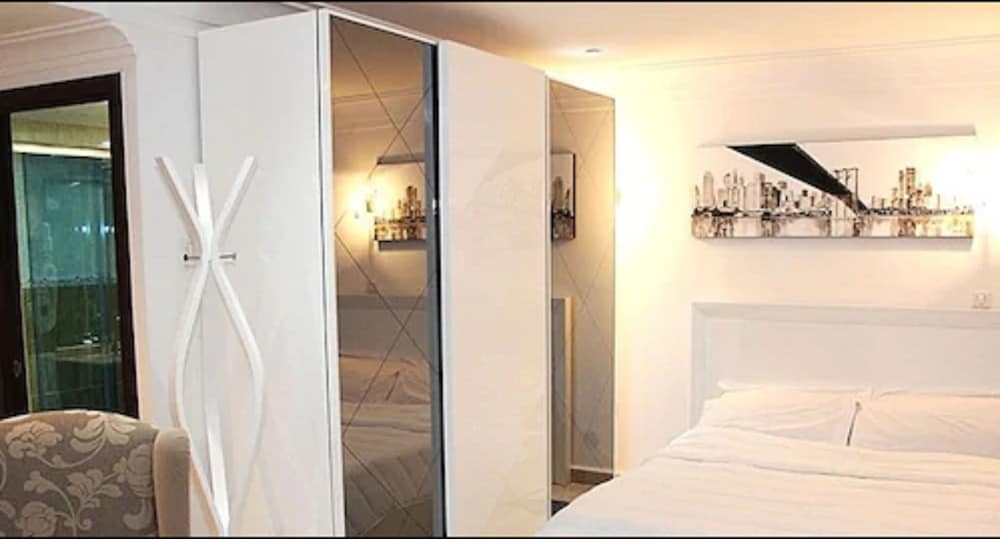 Suite photo 1
