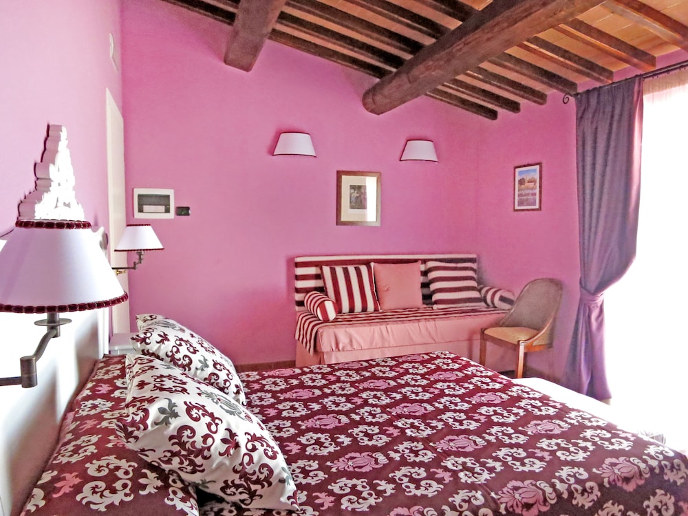 Triple Room photo 1