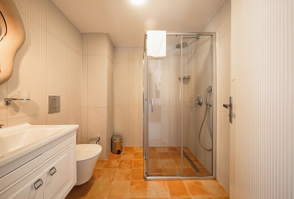 Standard Double Room, Garden View, Annex Building photo 2