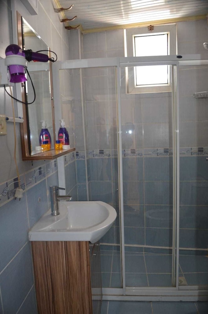 Classic Triple Room photo 2