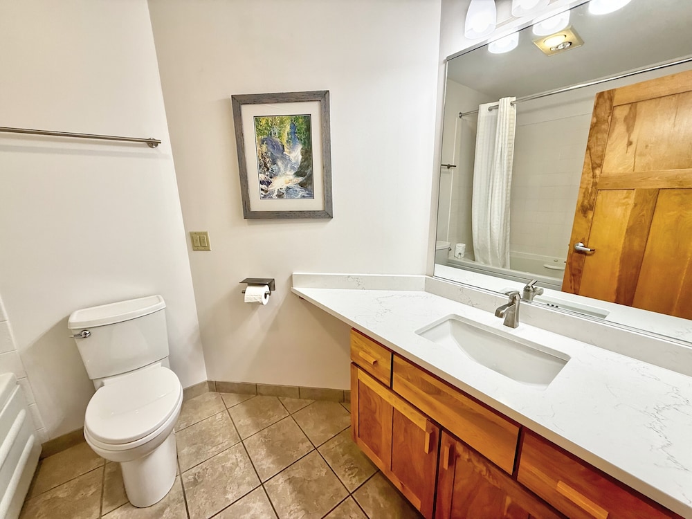 Double Room (Ridge & River upper right guest room) photo 2