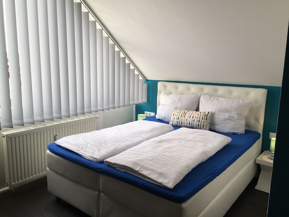 Apartment, 1 Bedroom, Annex Building photo 2