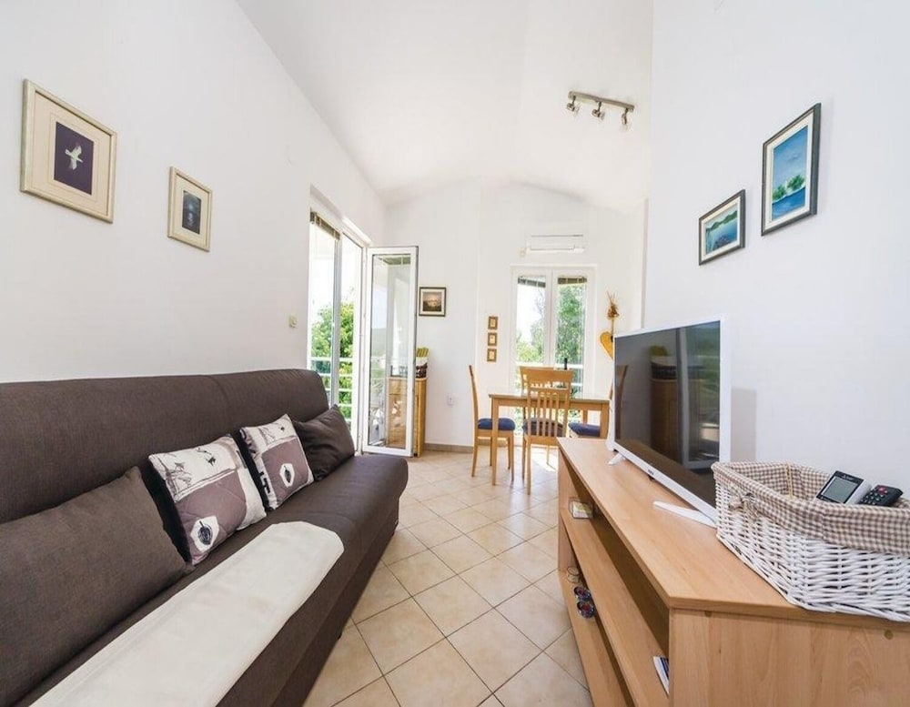 Apartment (Mare - with parking - A2 kat(4+1))