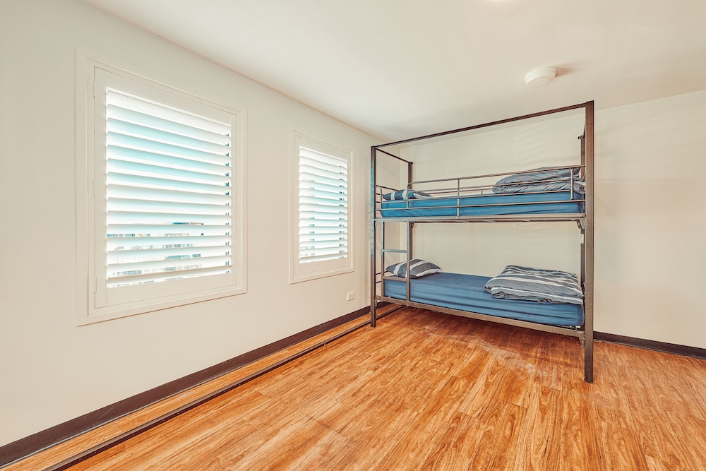 Bed in 4 Bed Mixed Dormitory