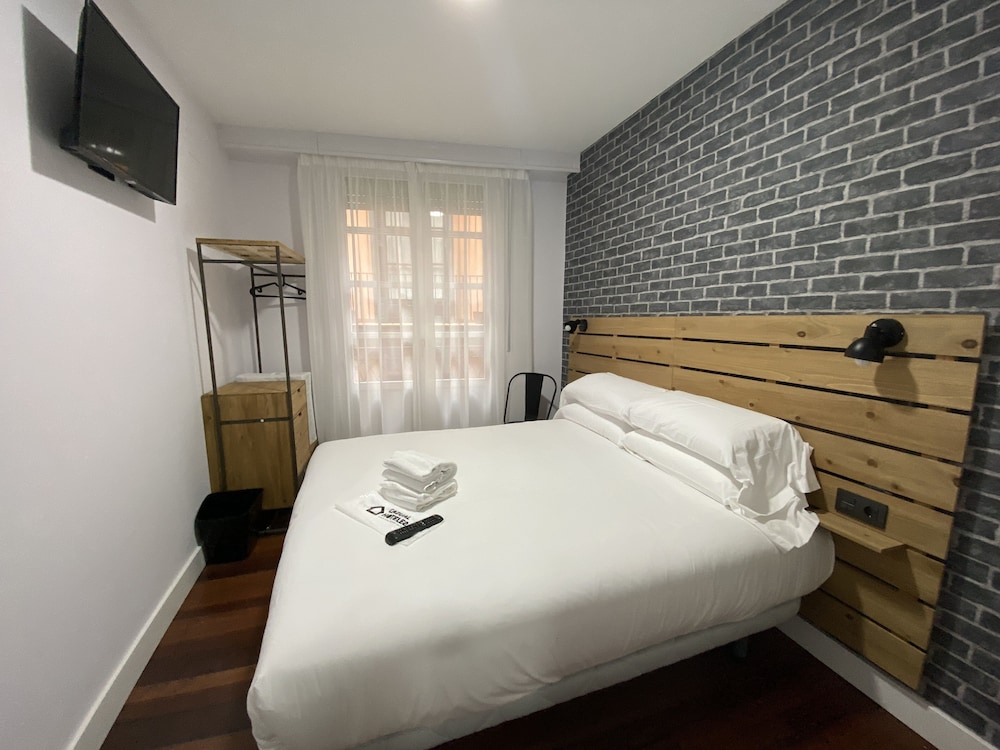 Superior Double Room - Photo 4