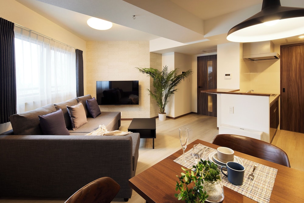 Deluxe Apartment