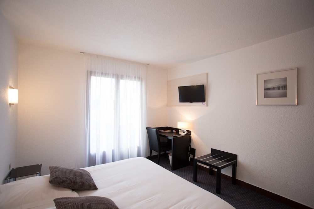 Superior Double Room, Air conditioning photo 3