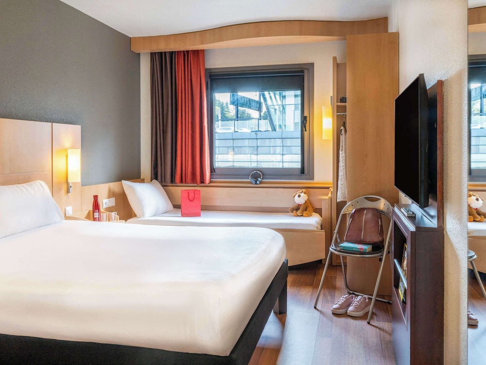 Room, Multiple Beds - Photo 4