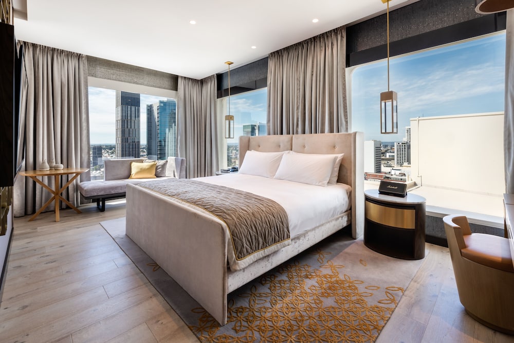 Suite (Penthouse) thumbnail 5