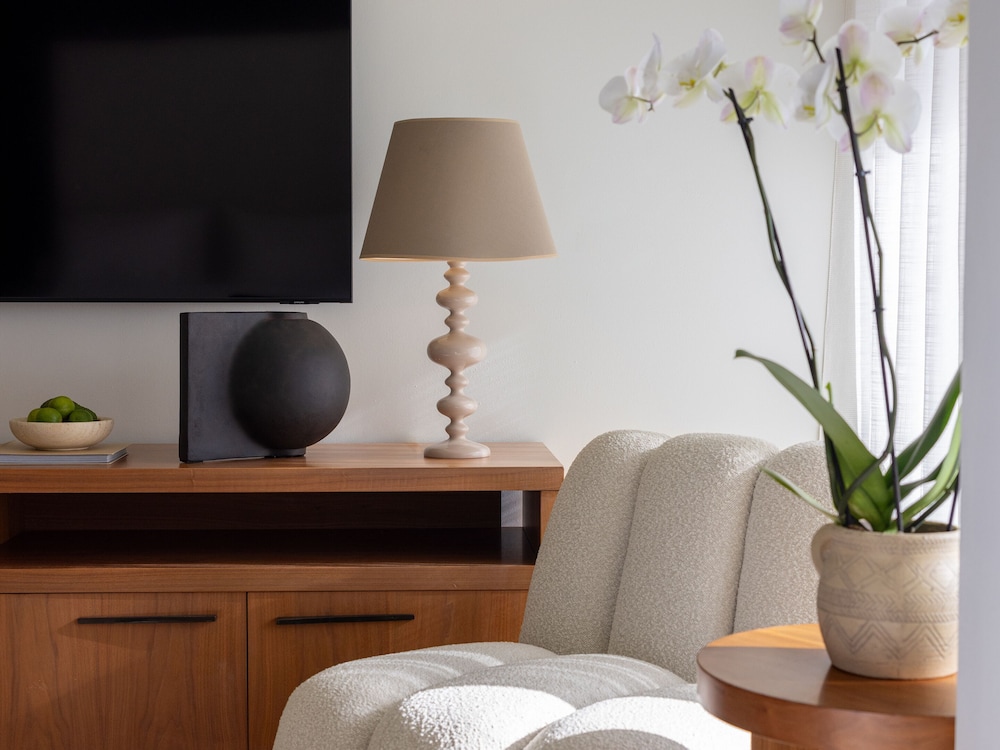 Superior Room, Sea View thumbnail 5