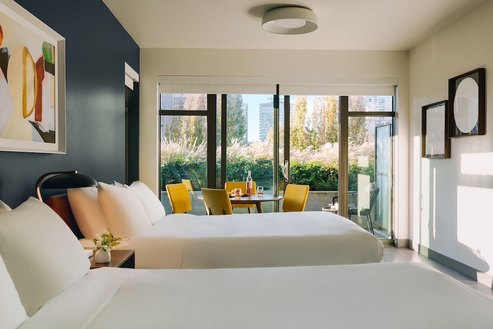 Double Room, 2 Queen Beds, Terrace photo 1