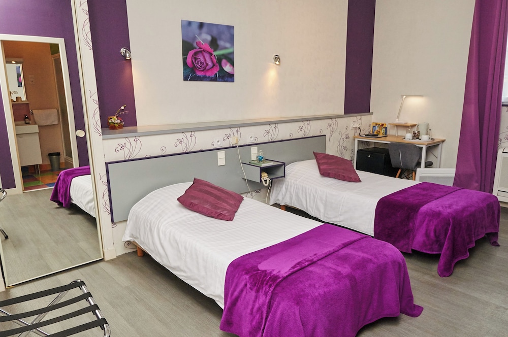 Standard Room, 2 Twin Beds photo 1