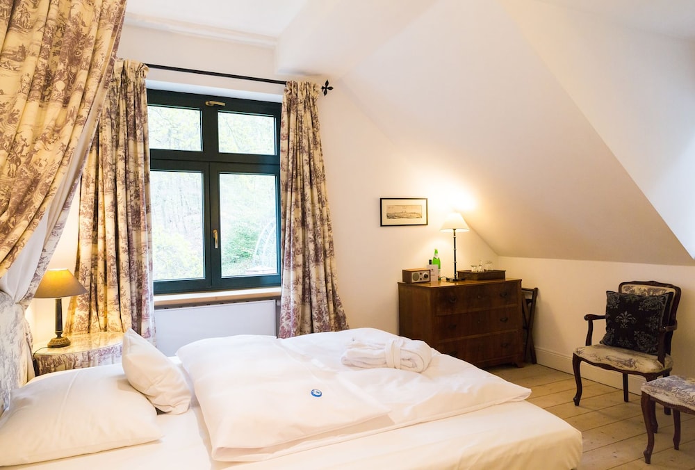 Double Room Single Use