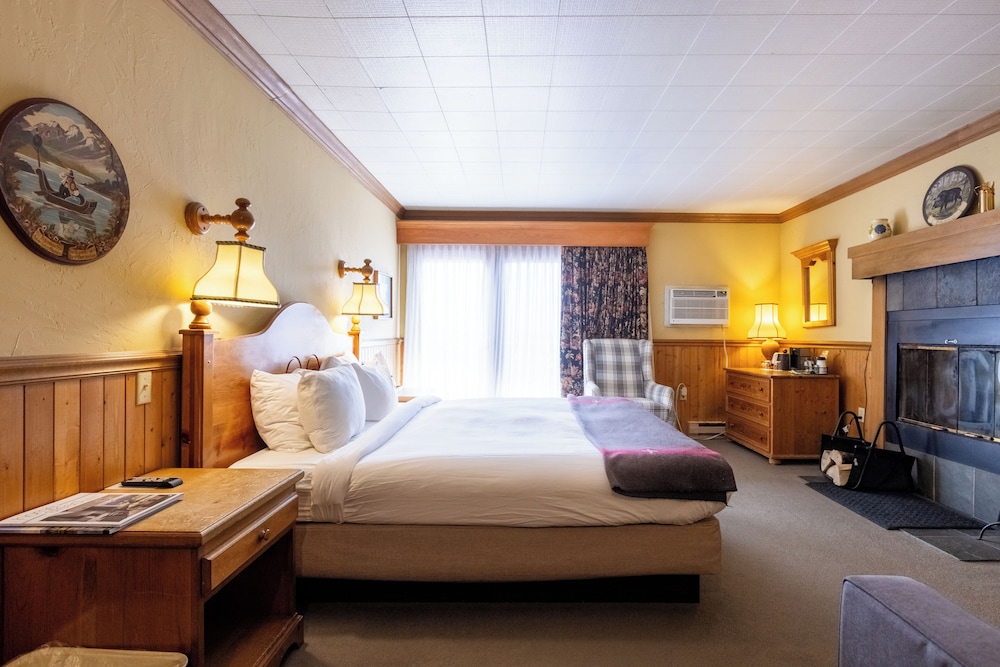 Standard Room, 1 King Bed photo 1
