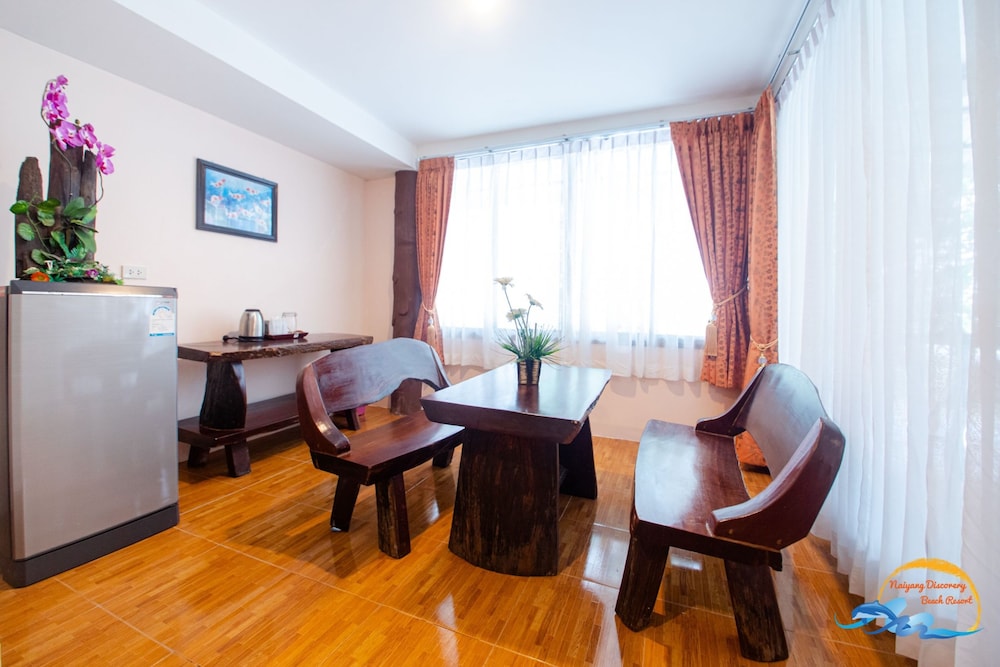 Family Room, Sea View photo 2