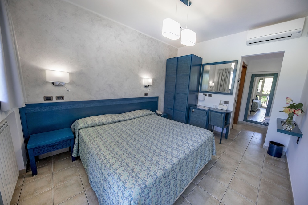 Comfort Double or Twin Room, Annex Building - Photo 3