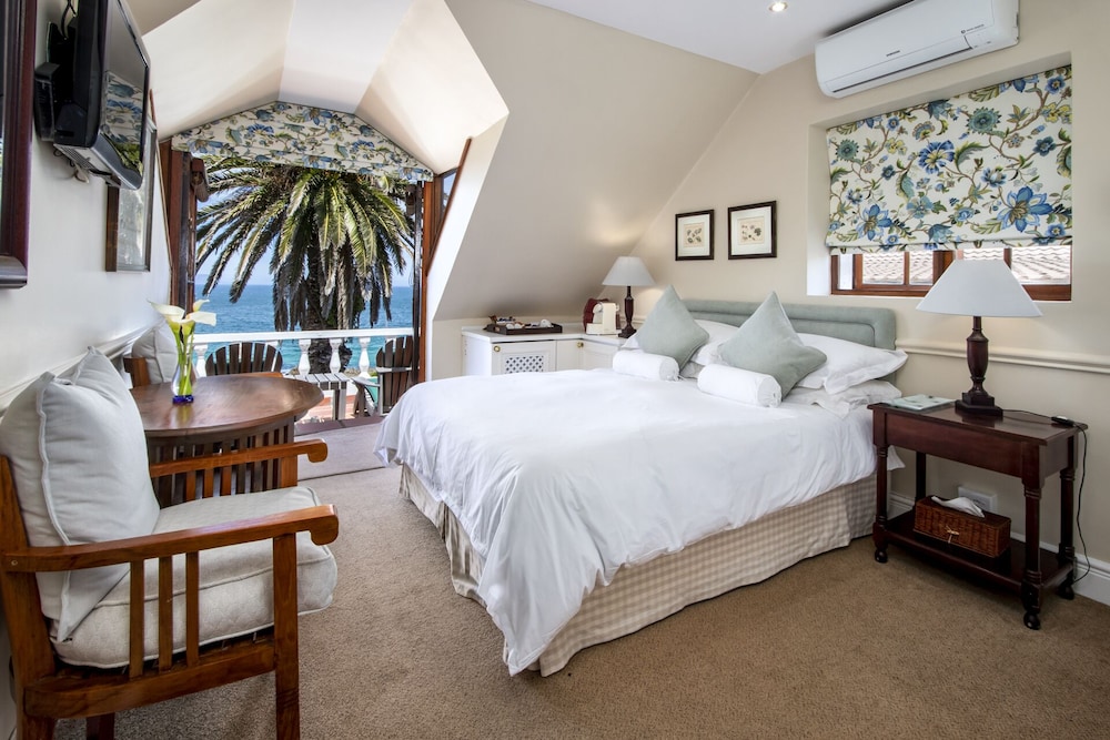 Standard Double Room, Ocean View - Photo 1