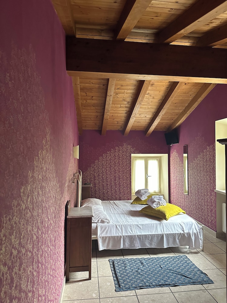 Superior Twin Room photo 3