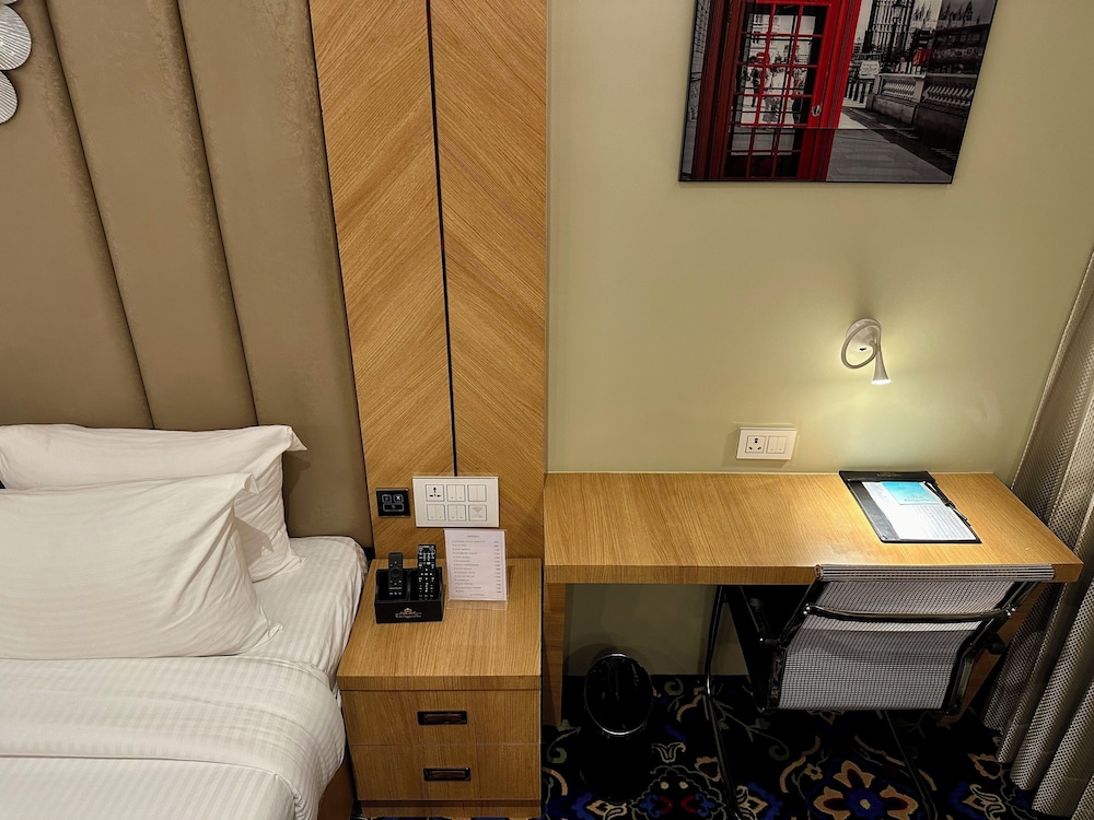 Deluxe Double or Twin Room, 1 Bedroom, City View