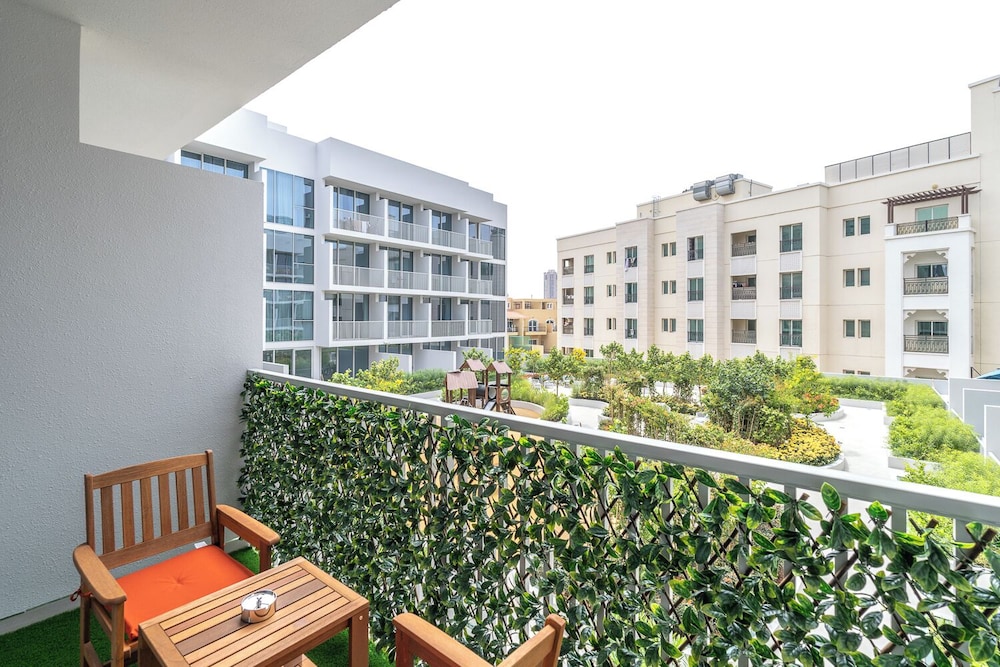 Exclusive Studio, Balcony photo 3