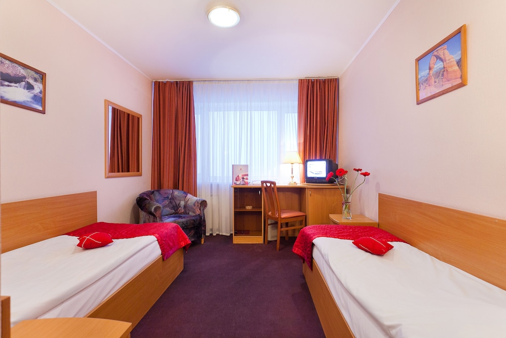 Standard Room, 2 Twin Beds photo 1
