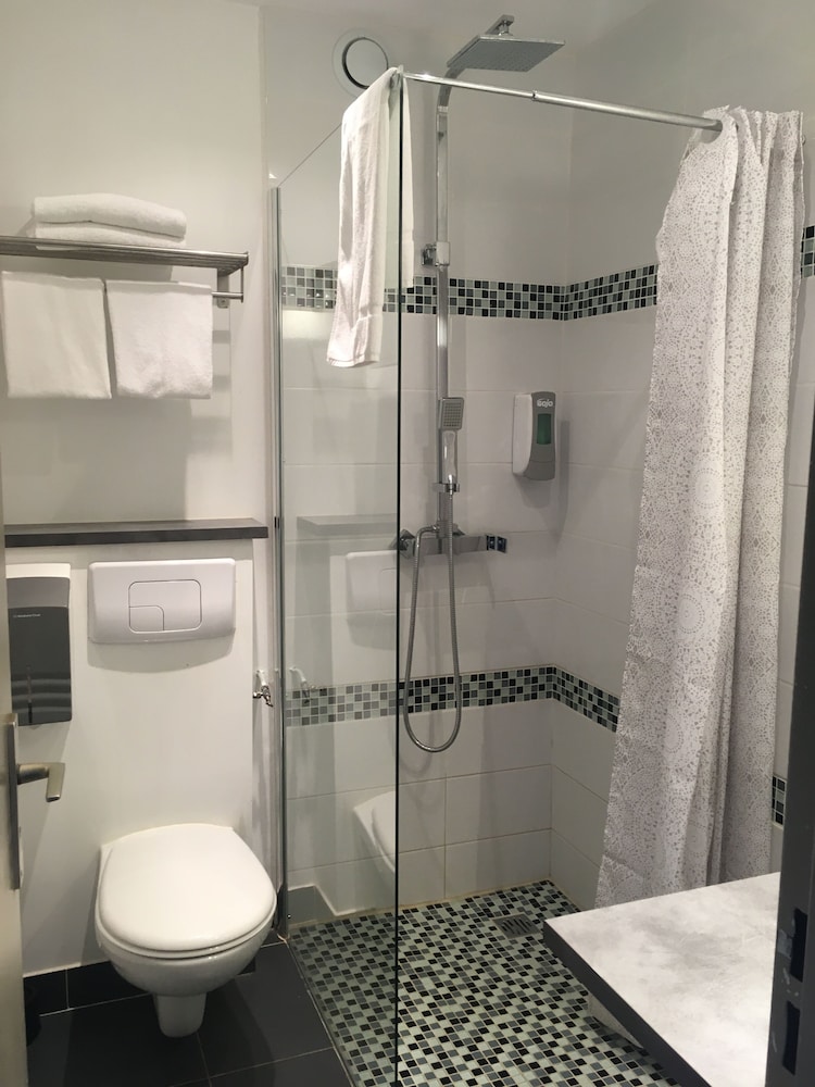 Single Room - Photo 2