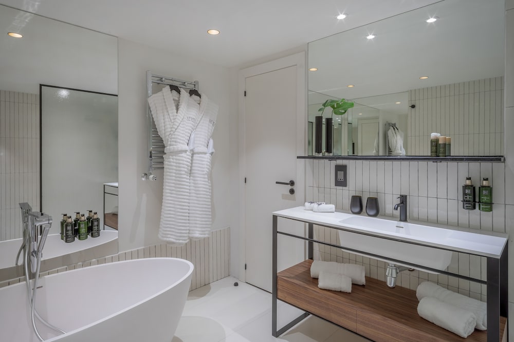 The Level Suite Two Bedrooms with Executive Lounge Access
