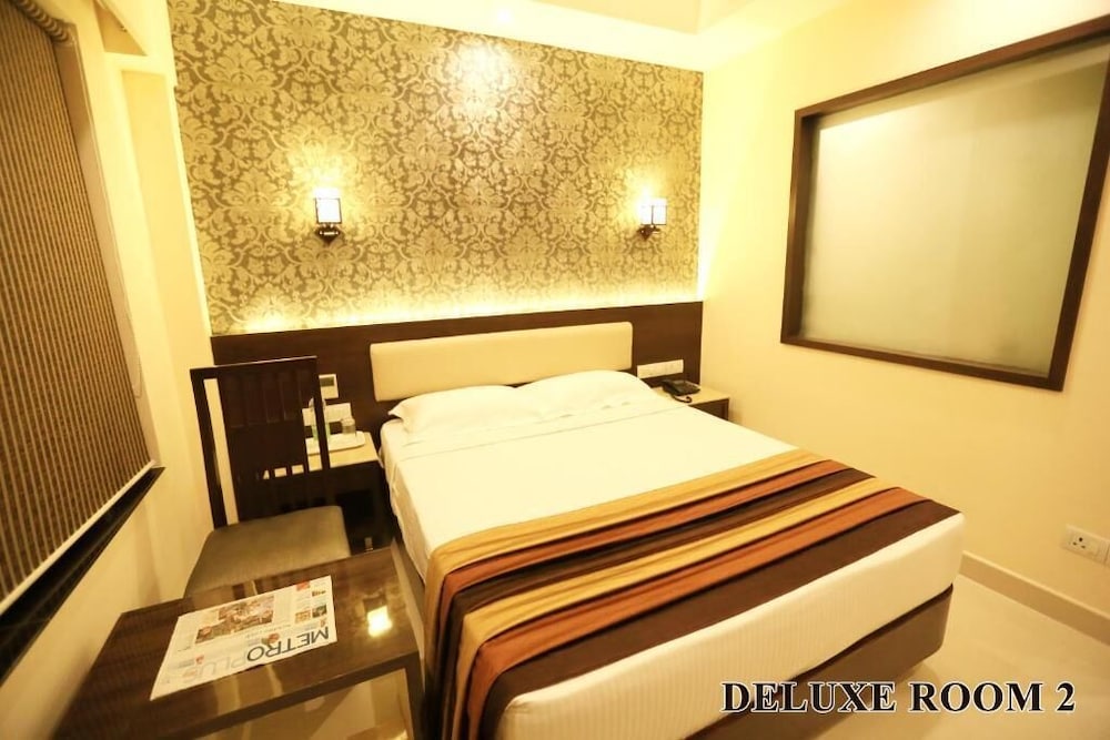 Deluxe Double Room - Photo 1