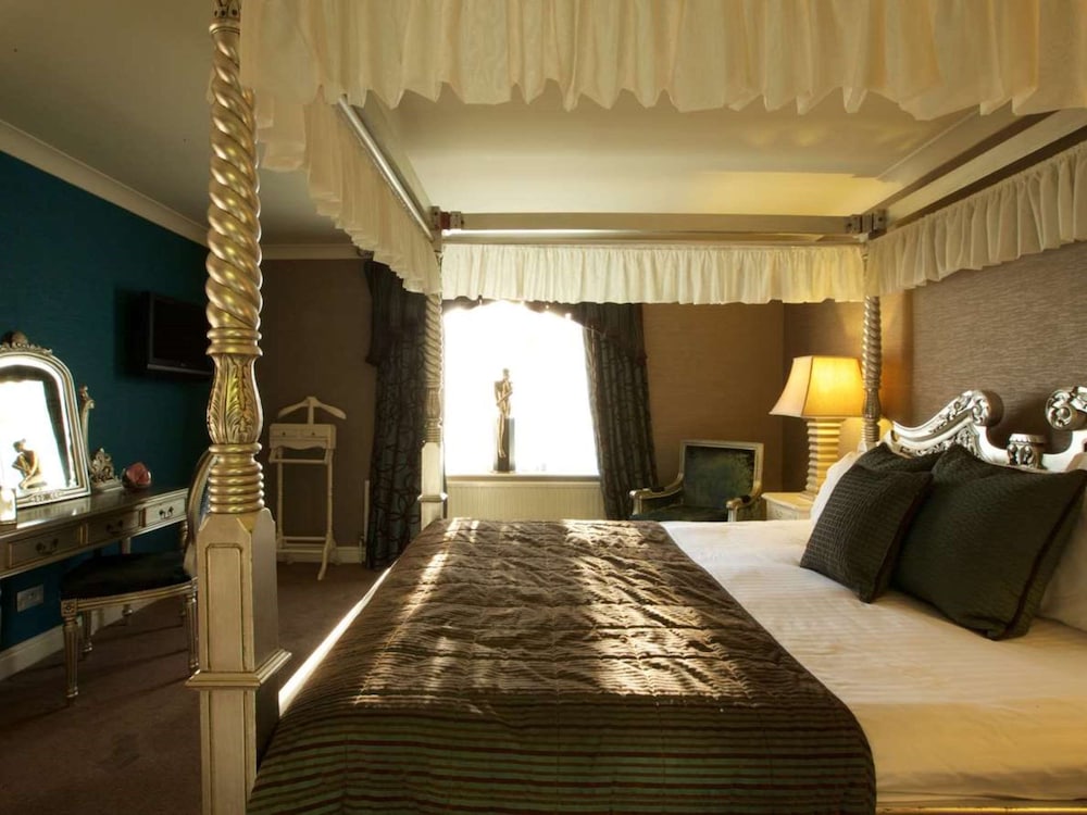 Superior Room, 1 King Bed, Non Smoking photo 1
