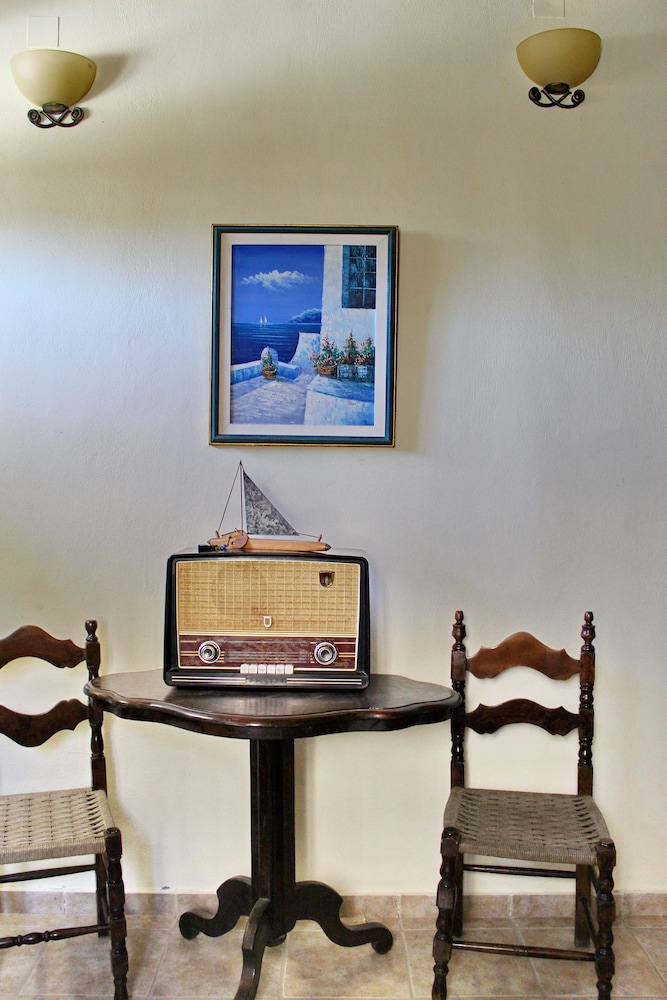 Panoramic Villa, 2 Bedrooms, Non Smoking, Oceanfront (Mountain View, Monastery View) photo 3