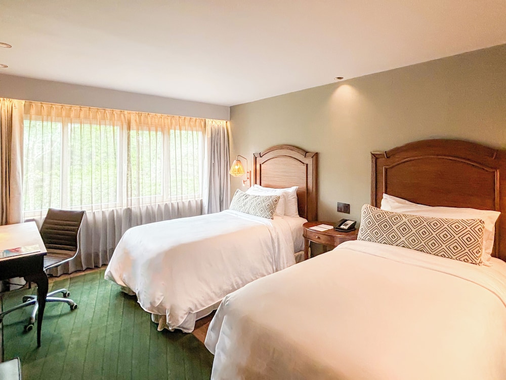 Premium Room, 2 Twin Beds - Photo 3