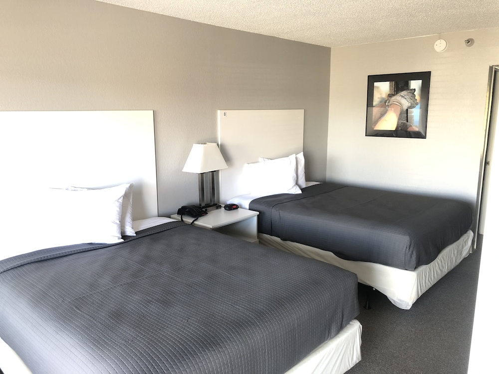 Queen room, 2 Queen beds, Non-smoking