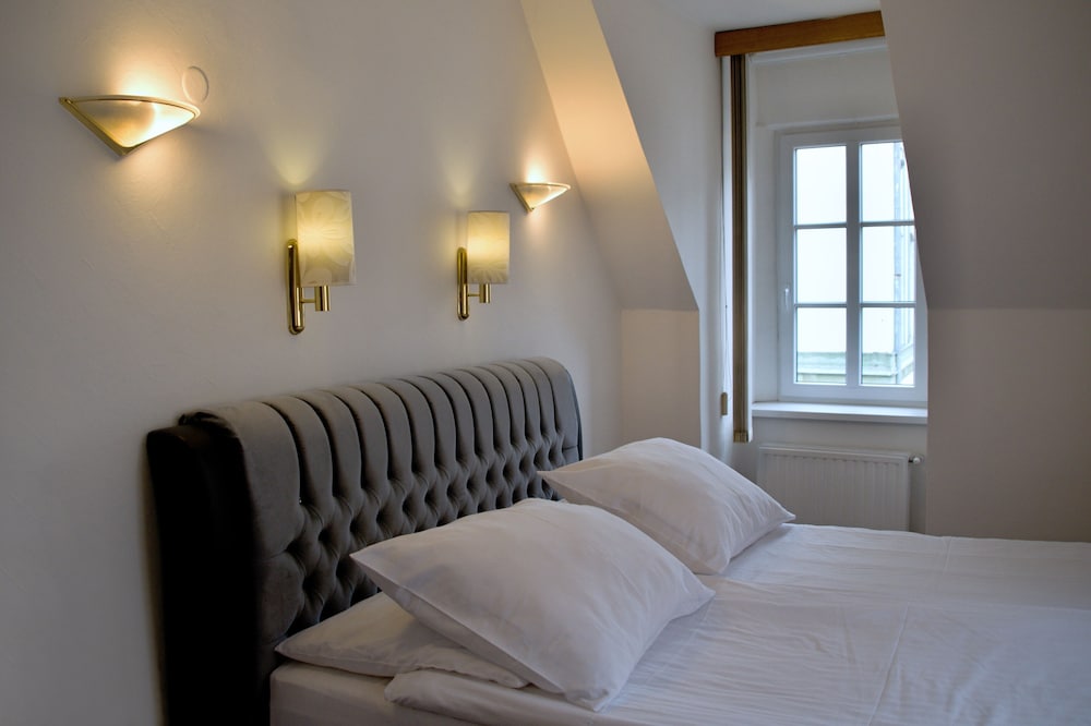 Double or Twin Room photo 2