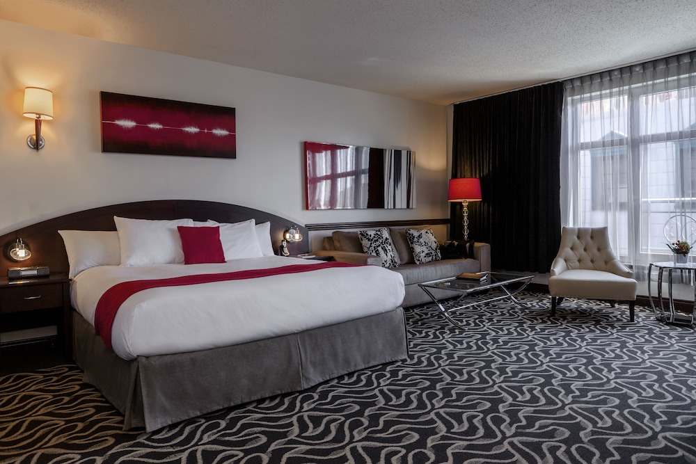 Superior Suite, 1 King Bed with Sofa bed (Loft Leroyer) photo 1