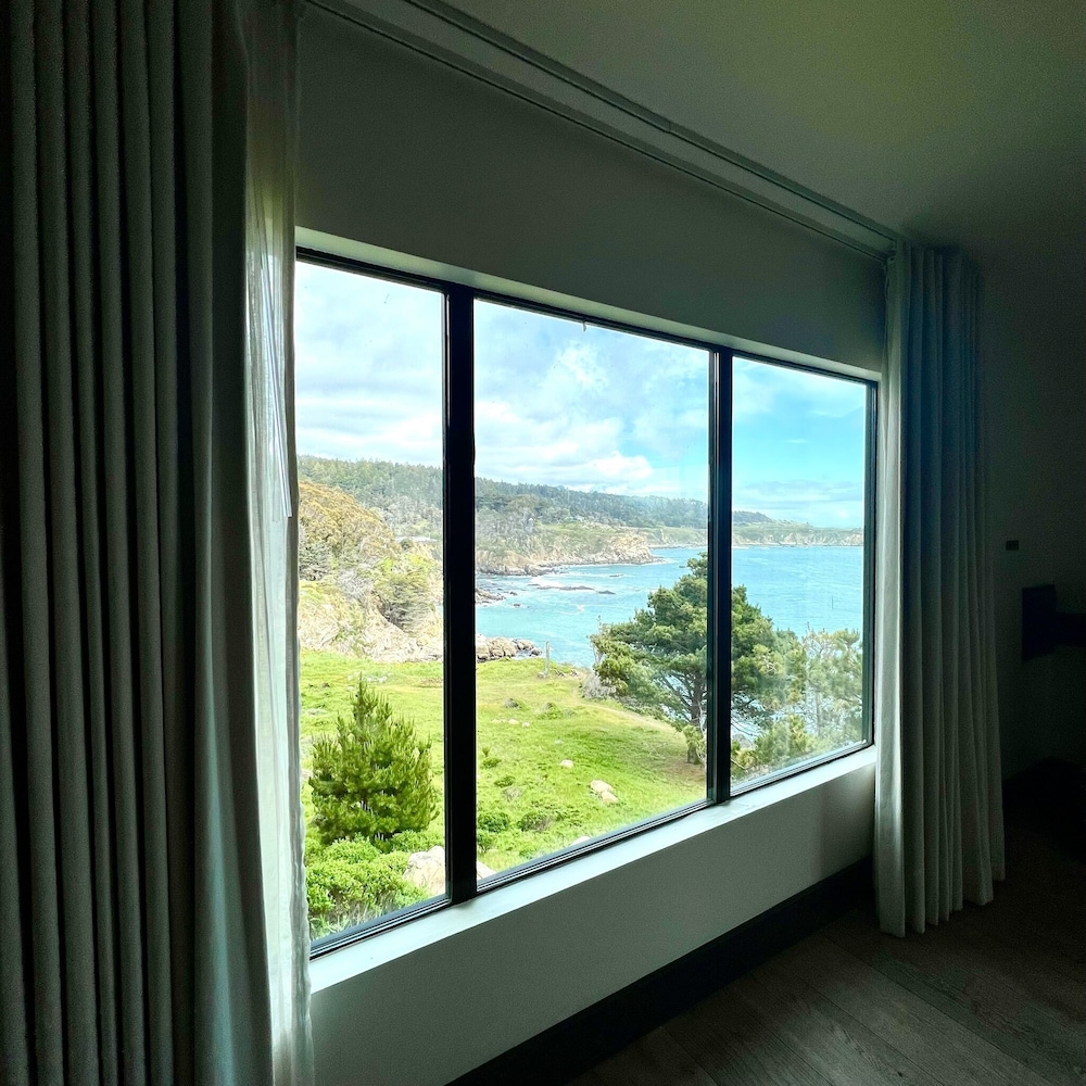 Suite (Cove) - Photo 5