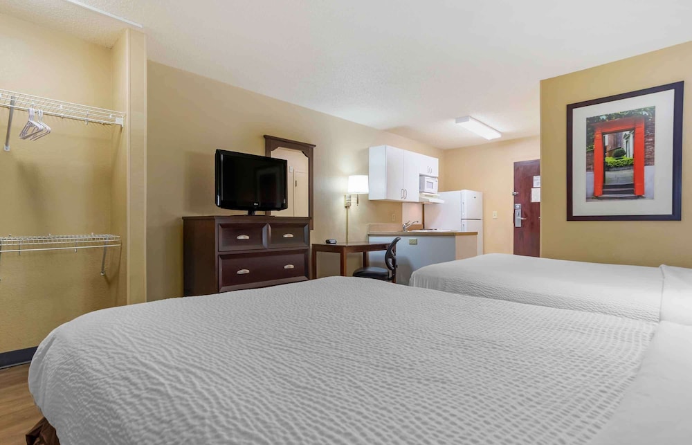 Studio, 2 Double Beds, Non Smoking - Photo 2
