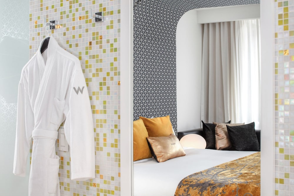 Supreme Suite photo 1