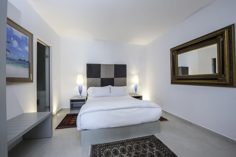 Deluxe Villa, 2 Bedrooms, Private Pool - Photo 3