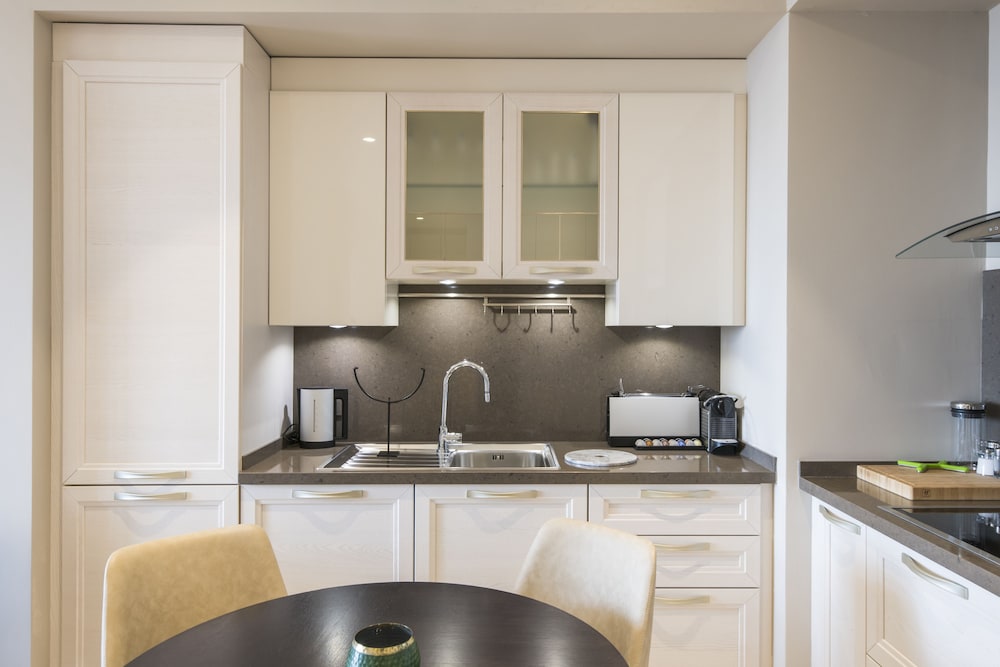 Apartment, 1 Bedroom, Kitchenette photo 2