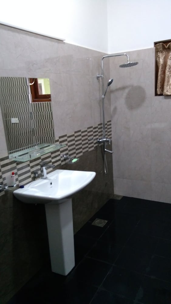Standard Twin Room photo 2