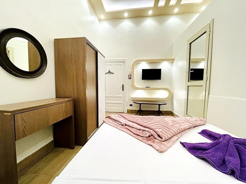 Deluxe Double Room - Photo 2